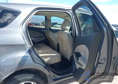 2018 Ford Ecosport Titanium z USA, uszkodzony, nr VIN MAJ6P1WL8JC248841